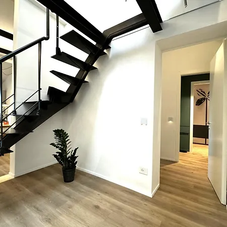 Marilyn - Near The Duomo * Сиена