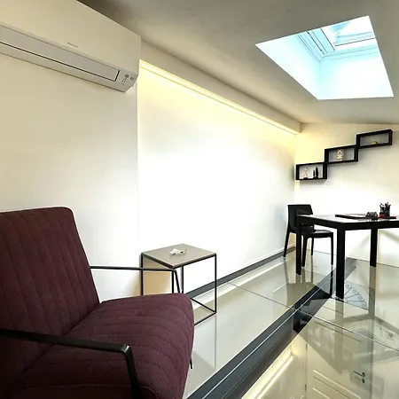 Marilyn - Near The Duomo شقة